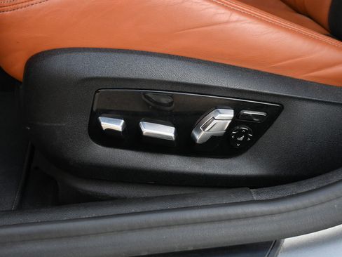 Used 2021 BMW M5 w/ Competition Package AWD/4WD image 17
