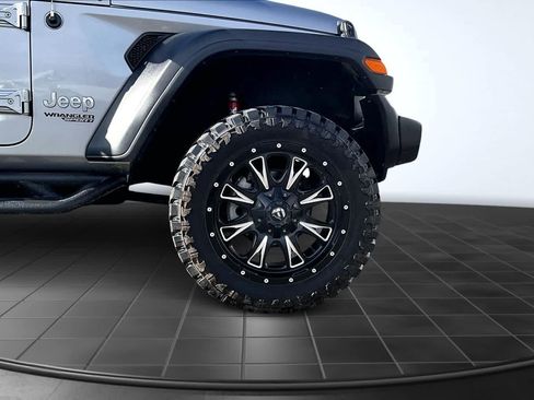 Used 2021 Jeep Wrangler Sport S image 34