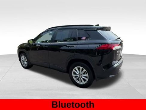 Used 2023 Toyota Corolla Cross LE AWD/4WD image 5