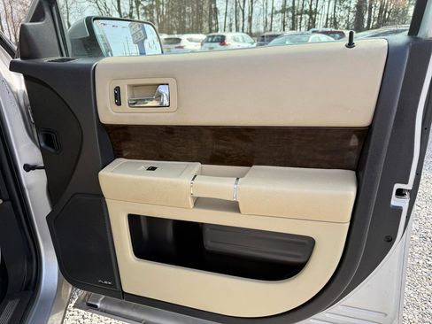 Used 2016 Ford Flex Limited w/ Equipment Group 303A image 24