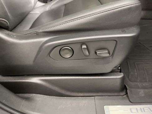 Used 2023 Chevrolet Tahoe Z71 image 8