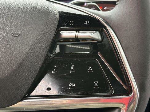 Used 2025 Cadillac Escalade ESV Sport w/ LPO, Floor Liner Package image 24