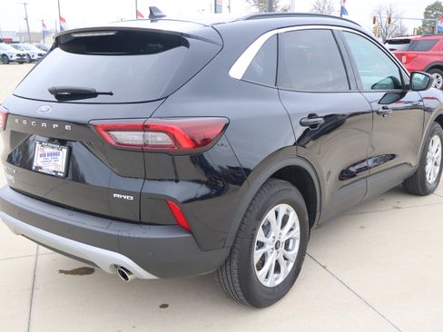 Used 2023 Ford Escape Active w/ Tech Pack #1 image 5