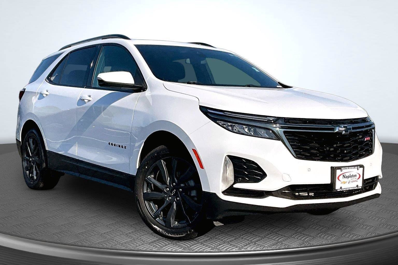 Used 2022 Chevrolet Equinox RS w/ RS Leather Package AWD/4WD image 13