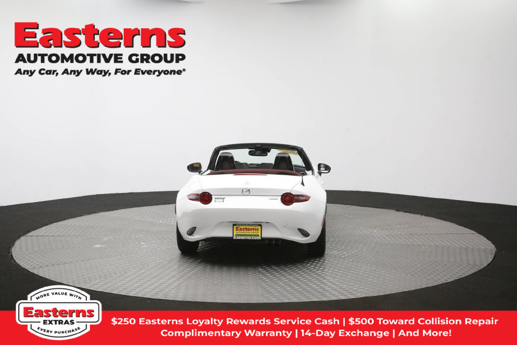 Used 2018 MAZDA MX-5 Miata Grand Touring RWD image 37