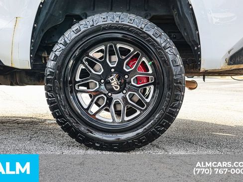 Used 2020 Toyota Tundra SR5 image 18