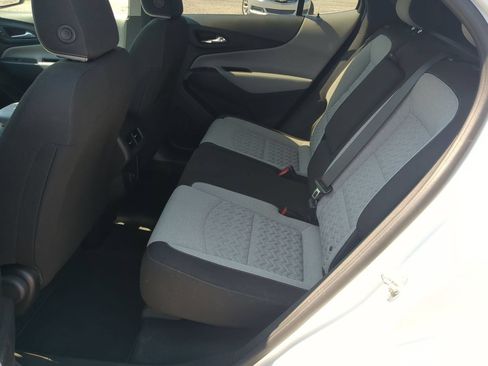 Certified 2022 Chevrolet Equinox LS w/ LPO, Cargo Package FWD image 23