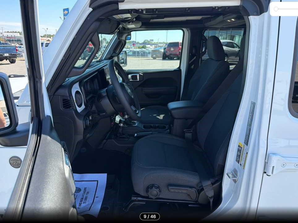 Used 2025 Jeep Wrangler Unlimited Sport AWD/4WD image 8