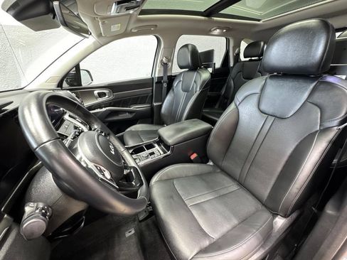 Used 2023 Kia Sorento SX FWD image 18