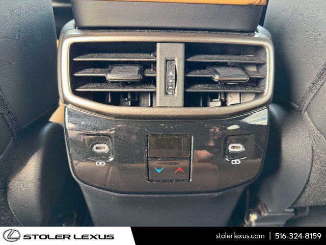 Used 2023 Lexus RX 350 w/ Accessory Package (2T) AWD/4WD image 17