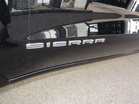 New 2026 GMC Sierra 1500 Pro w/ Graphite Edition image 11