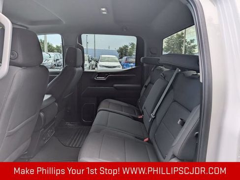 Used 2025 GMC Sierra 1500 Elevation AWD/4WD image 13