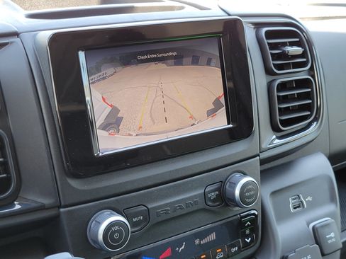 Used 2024 RAM ProMaster 1500 w/ Cold Weather Group FWD image 17