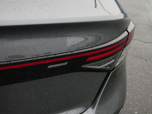 Certified 2025 Honda Accord SE image 18