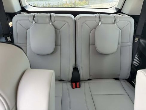 New 2026 Lincoln Aviator Reserve w/ Jet Appearance Package image 23