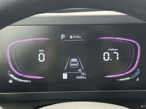 Used 2024 Kia Sportage LX image 33