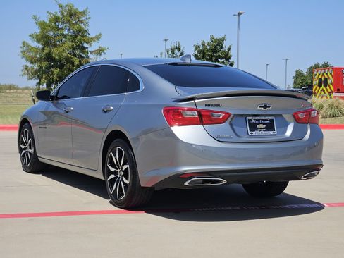 Certified 2025 Chevrolet Malibu RS FWD image 4