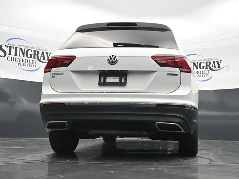 Used 2020 Volkswagen Tiguan SE AWD/4WD image 31