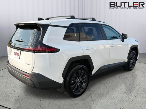 Used 2026 Toyota RAV4 XLE Premium FWD image 6