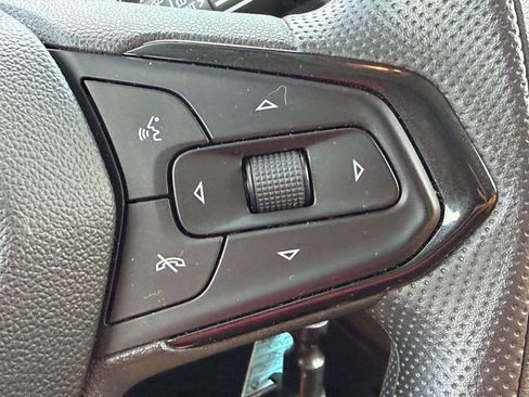 Used 2021 Chevrolet TrailBlazer LS FWD image 30