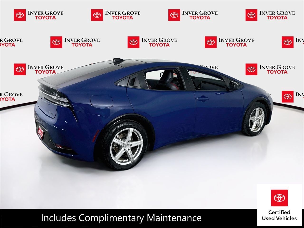 Used 2024 Toyota Prius Prime FWD image 5