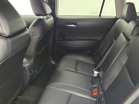 Used 2024 Toyota Corolla Cross XLE w/ Convenience Package image 21