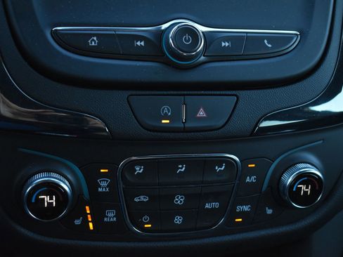 Used 2024 Chevrolet Equinox RS w/ LPO, Floor Liner Package image 29