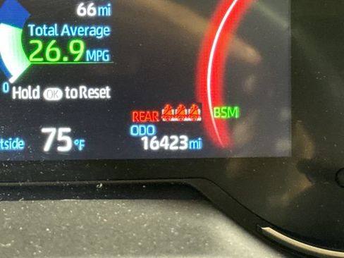 Certified 2025 Toyota RAV4 XLE AWD/4WD image 33