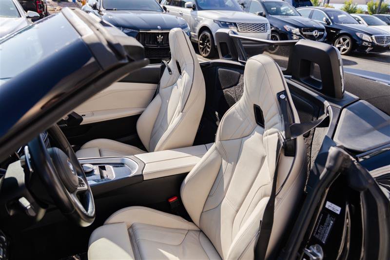 Used 2020 BMW Z4 sDrive30i w/ M Sport Package RWD image 15