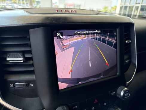 Used 2020 RAM 1500 Big Horn AWD/4WD image 24