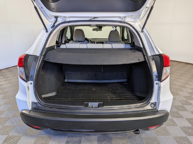 Used 2019 Honda HR-V EX image 9