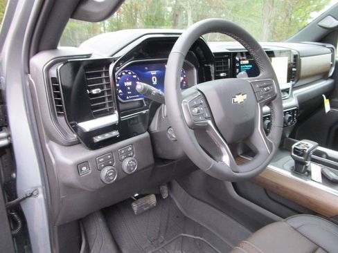 New 2026 Chevrolet Silverado 1500 High Country image 29