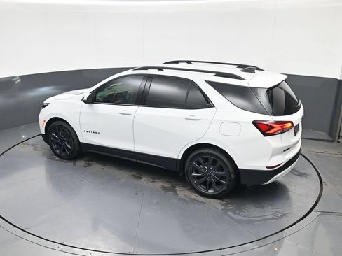 Used 2024 Chevrolet Equinox RS w/ RS Leather Package FWD image 32