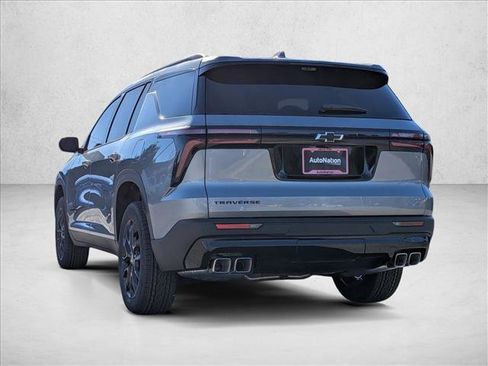 New 2026 Chevrolet Traverse LT image 7