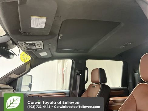 Used 2024 GMC Sierra 3500 Denali Ultimate image 24