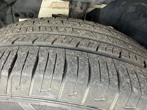 Used 2023 Nissan Rogue S image 24