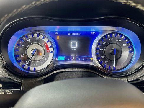 Used 2022 Chrysler 300 S w/ Comfort Group RWD image 25