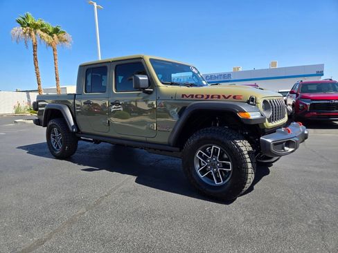 Used 2026 Jeep Gladiator Mojave AWD/4WD image 1