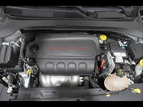 Used 2022 Jeep Compass Latitude AWD/4WD image 21