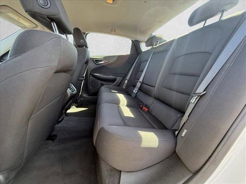 Used 2024 Chevrolet Malibu LT FWD image 22