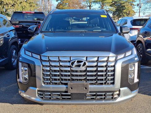 Used 2024 Hyundai Palisade Calligraphy image 3