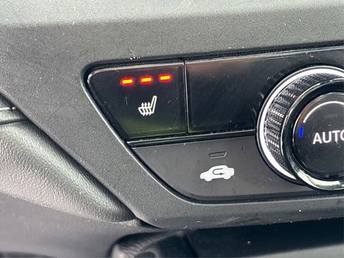 Used 2025 Honda Accord SE image 35