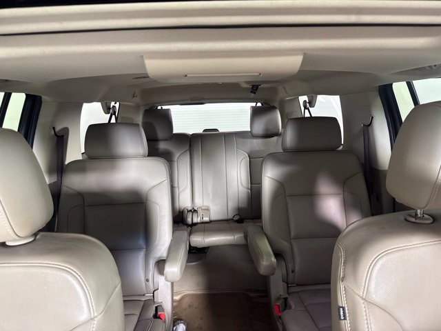 Used 2020 GMC Yukon XL SLT w/ Open Road Package AWD/4WD image 15