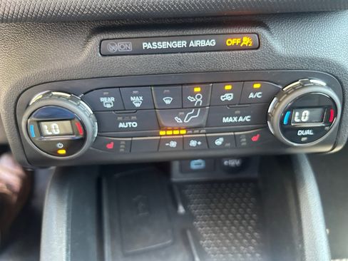 Used 2021 Ford Bronco Sport Outer Banks w/ Outer Banks Package AWD/4WD image 18