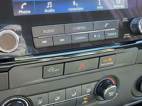 Used 2023 Nissan Frontier SV w/ Midnight Edition Package AWD/4WD image 19