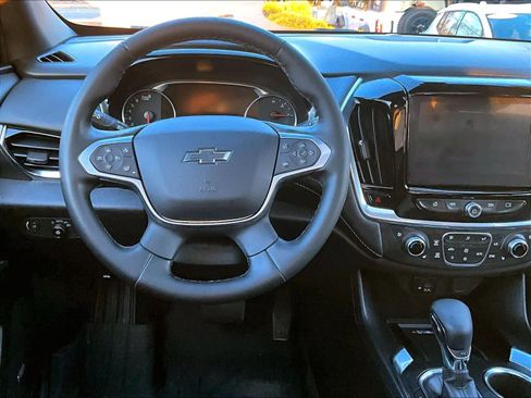 Used 2023 Chevrolet Traverse Premier w/ Redline Edition image 18