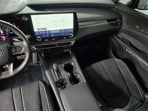 Certified 2023 Lexus RX 500h F Sport image 18
