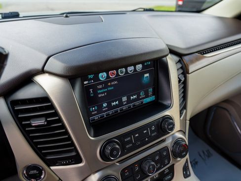 Used 2020 GMC Yukon Denali w/ Denali Ultimate Package image 39