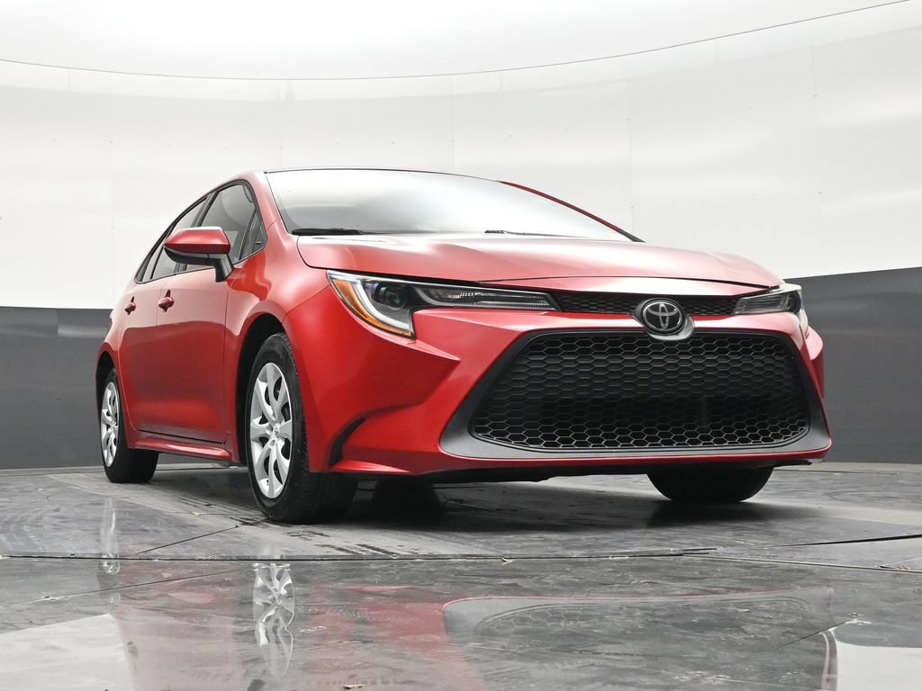 Used 2021 Toyota Corolla LE FWD image 26