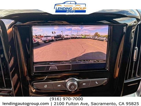 Used 2023 Chevrolet Traverse LT FWD image 23